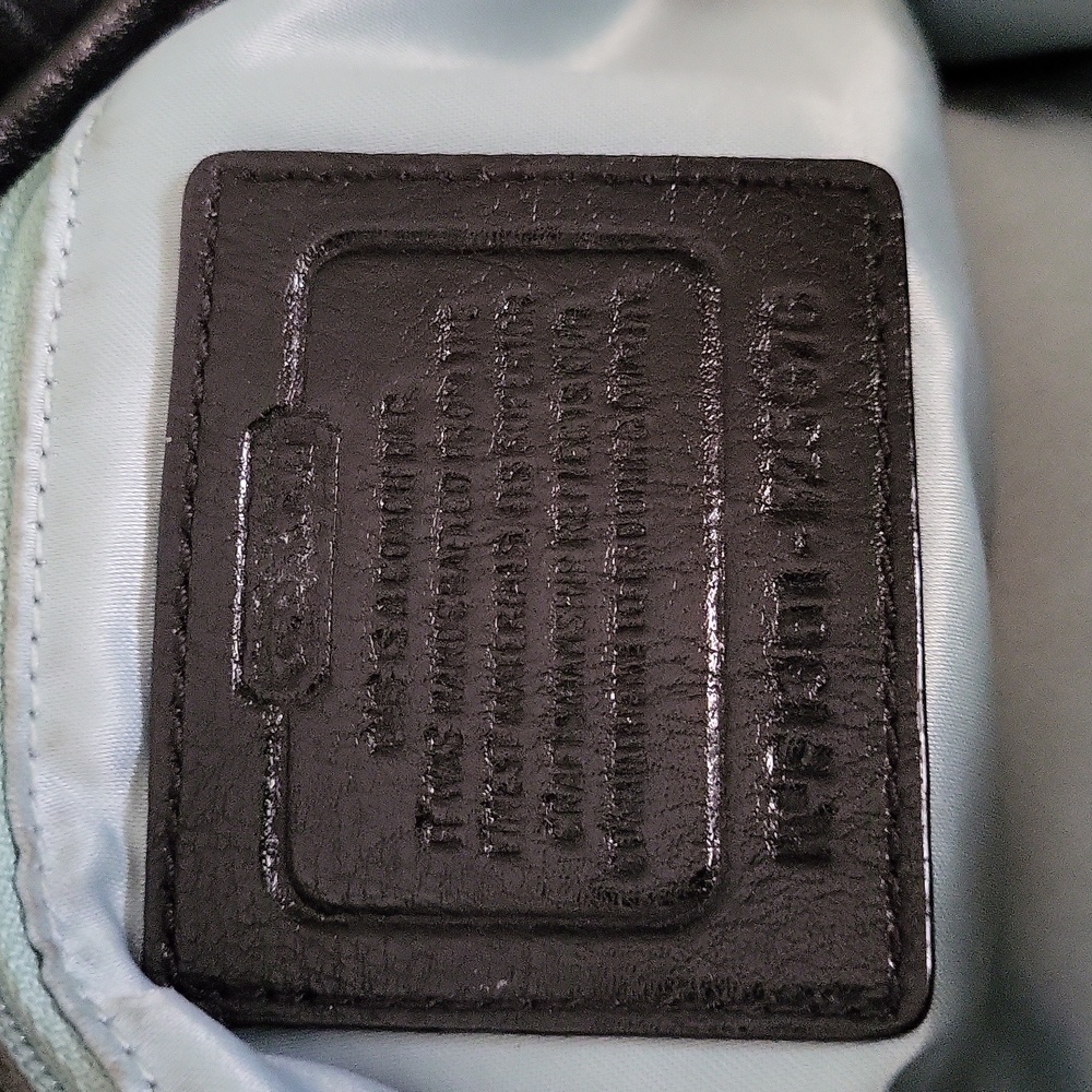 Coach Signature Poppy Drawstring Crossbody Bucket Bag - Black - Picture 9 of 12